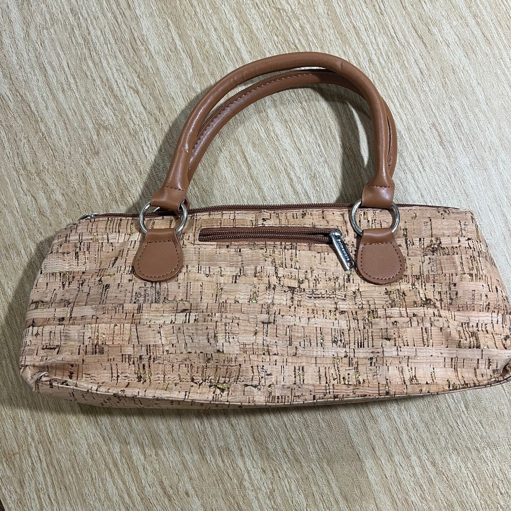 NWOT Primeware Wine Clutch Cork Bag Vegan Crossbody Purse Natural Cork